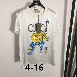 Gucci Women's T-shirts 27